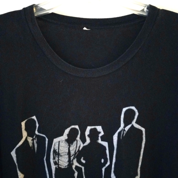 The Interrupters Punk Rock Band shirt sleeve black crewneck tee rare - Picture 3 of 3
